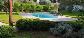 Luxurious 6 Bedroom Villa In a Great Location