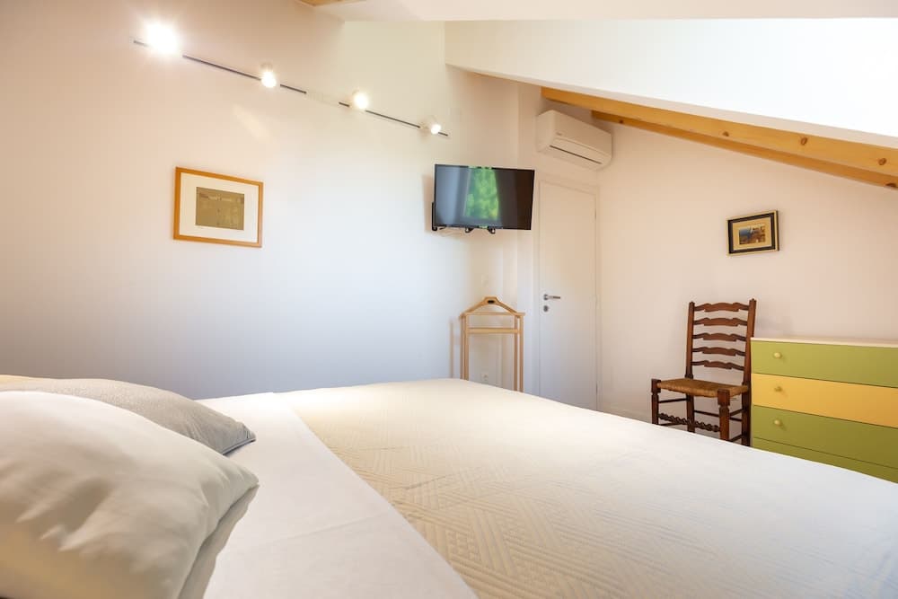 Hedera Estate, Hedera A54