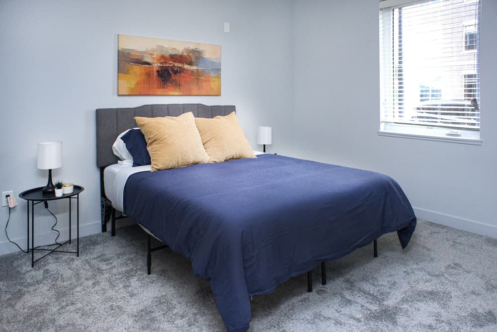 FRONTDESK District at 6th Des Moines