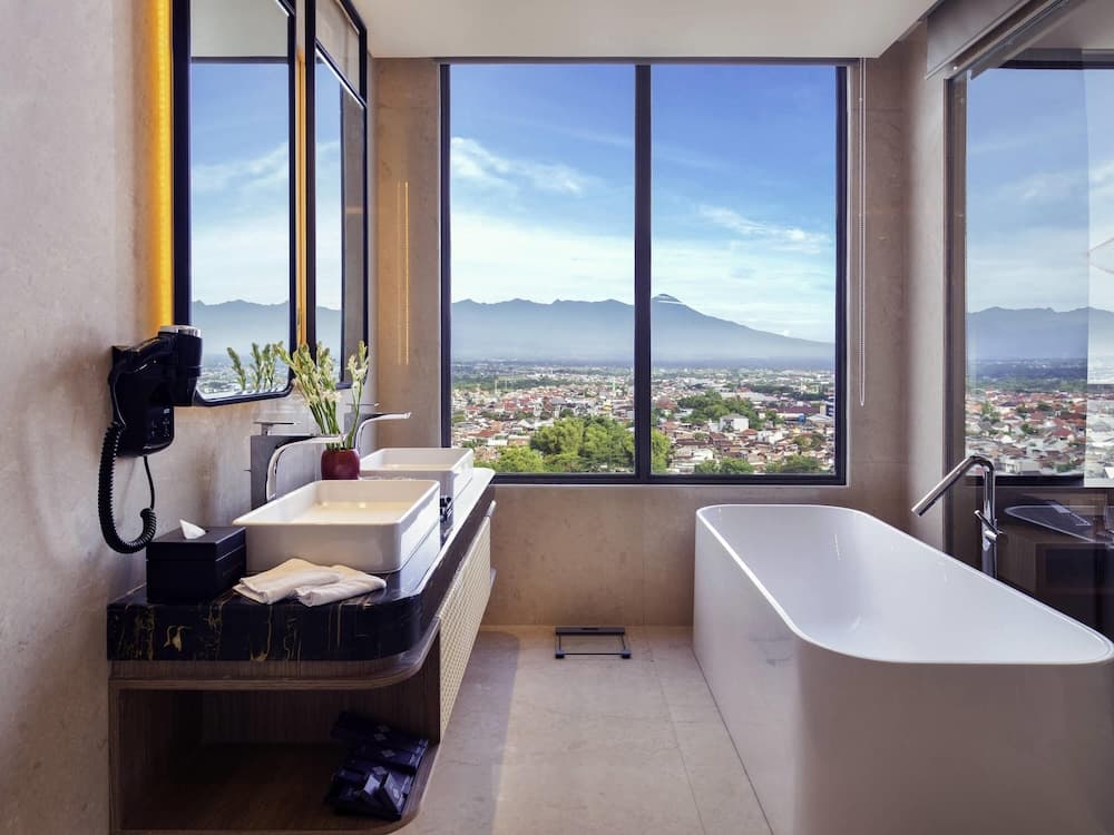 Grand Mercure Malang Mirama