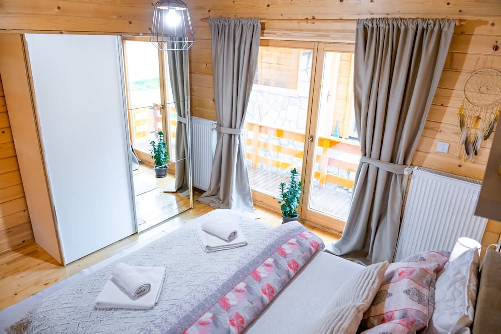 Immaculate 4-bed Cottage in Kolasin / Montenegro