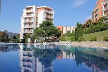New & Stylish Sun Break Apartment in Sveti Vlas