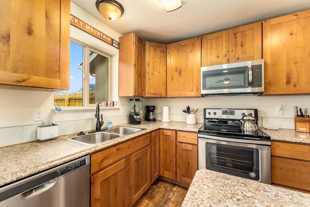 Serenity In The Rockies 2 Bedroom Townhouse by RedAwning