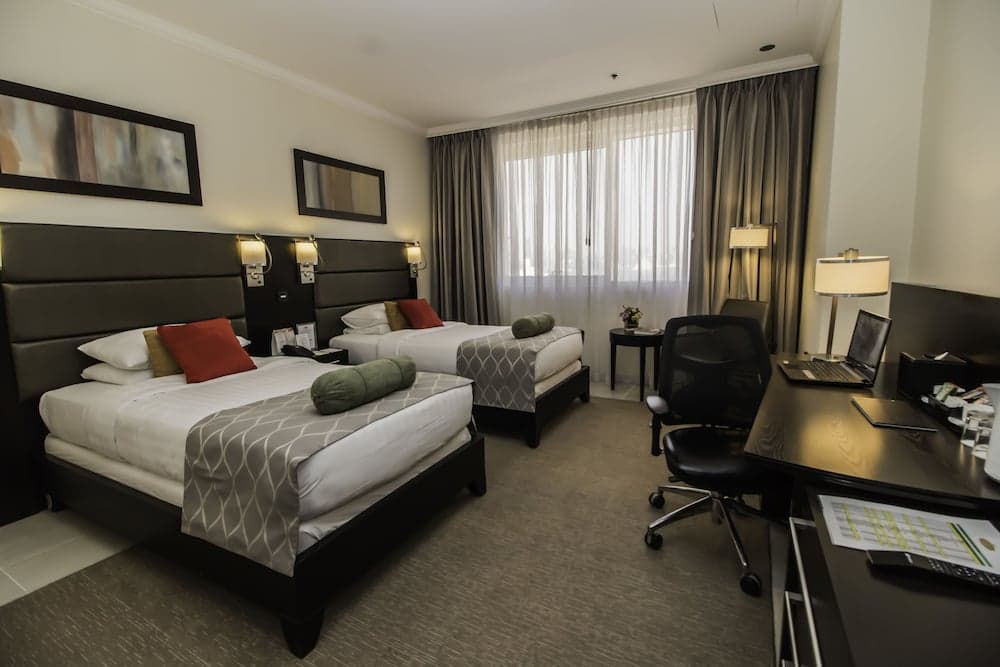 The Royal Riviera Hotel