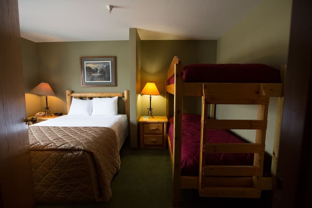 Cranberry Country Lodge