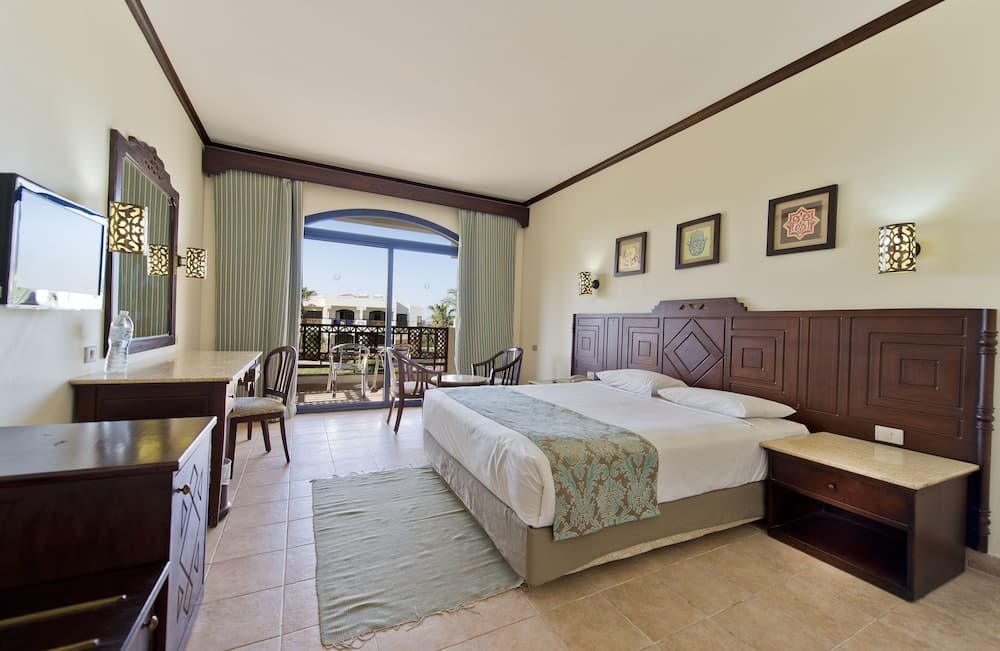 Amphoras Beach - Ultra All Inclusive