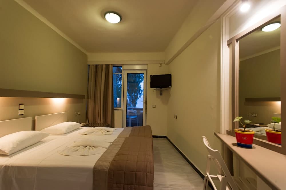 Seafalios Apartments