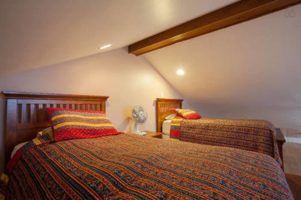 Birds of a Feather Victoria Oceanfront Studio Suites