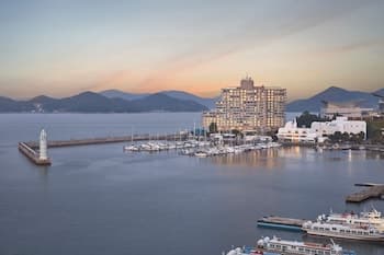 Kumho Tongyeong Marina Resort