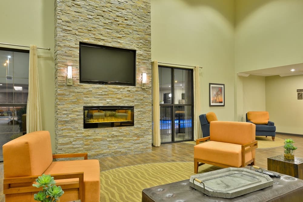 Comfort Suites near Westchase on Beltway 8