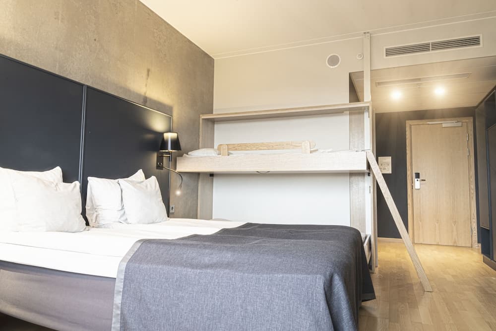 Quality Hotel Strawberry Arena