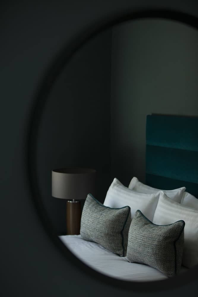 The Orchard Park Hotel