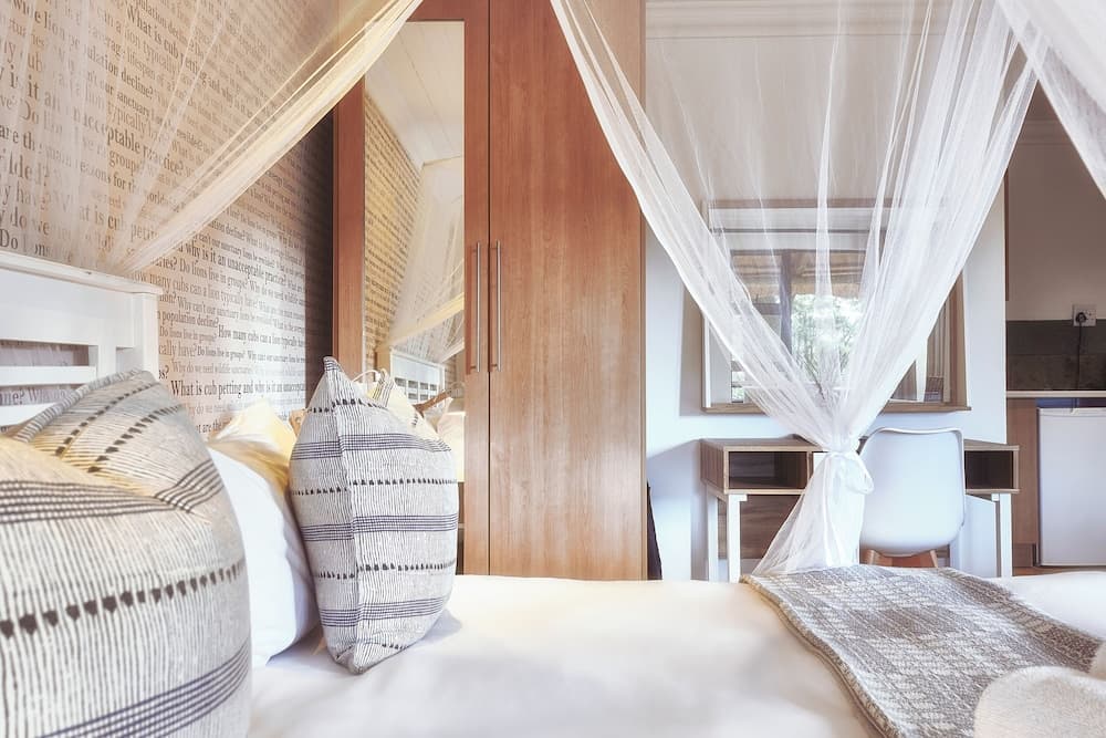 LIONSROCK Big Cat Sanctuary