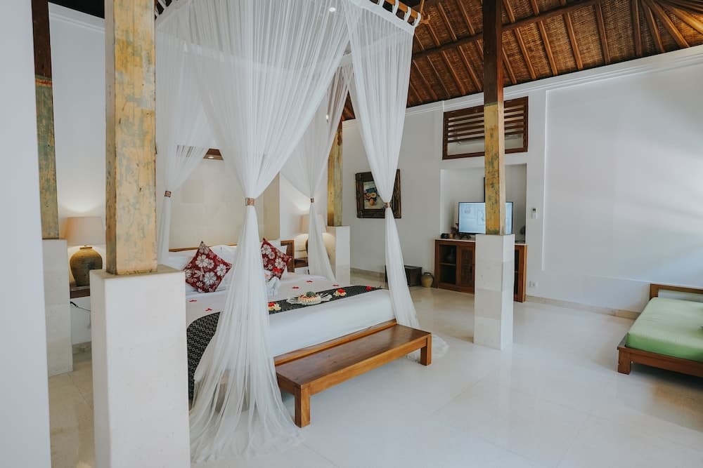 Alam Bidadari Seminyak Villas