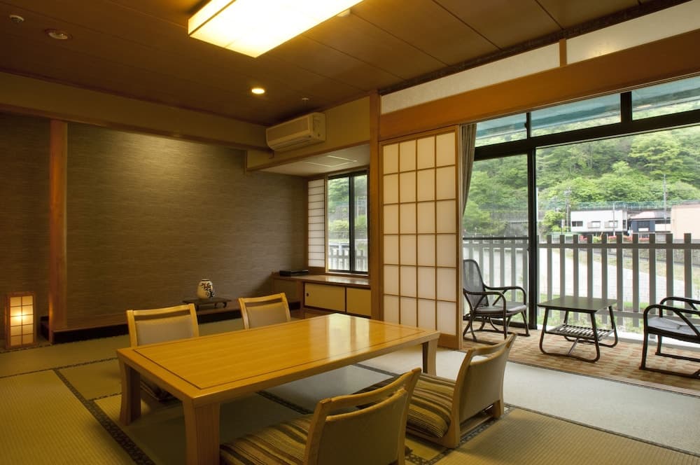 Kinugawa Onsen Hotel