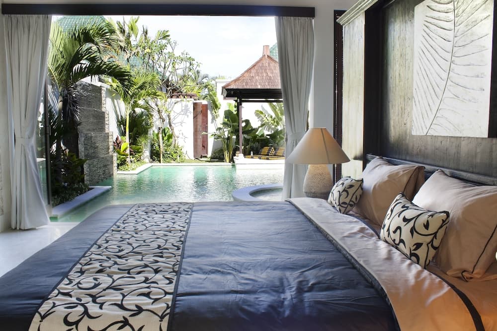 Artemis Villa and Hotel