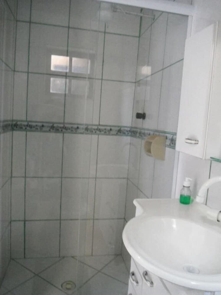 Abelhinha Residencial Camburi Pousada