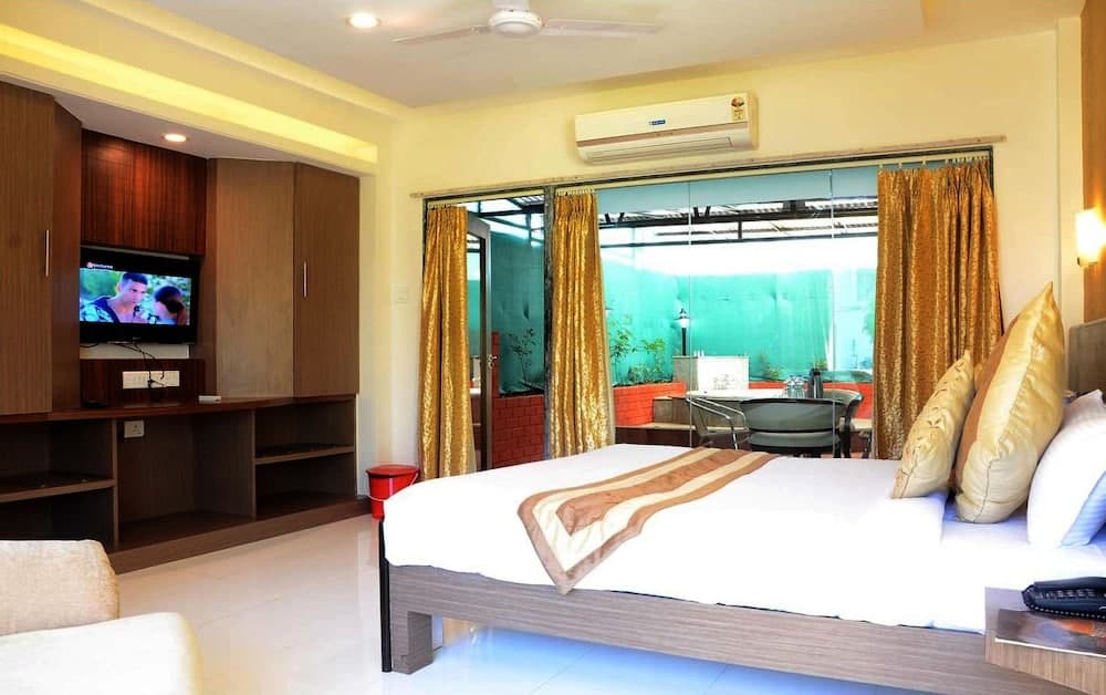 United 21 Resort, Mahabaleshwar