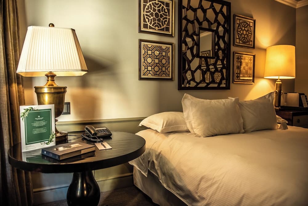 The Singular Santiago