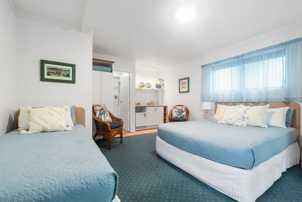 ASURE Admirals View Motel