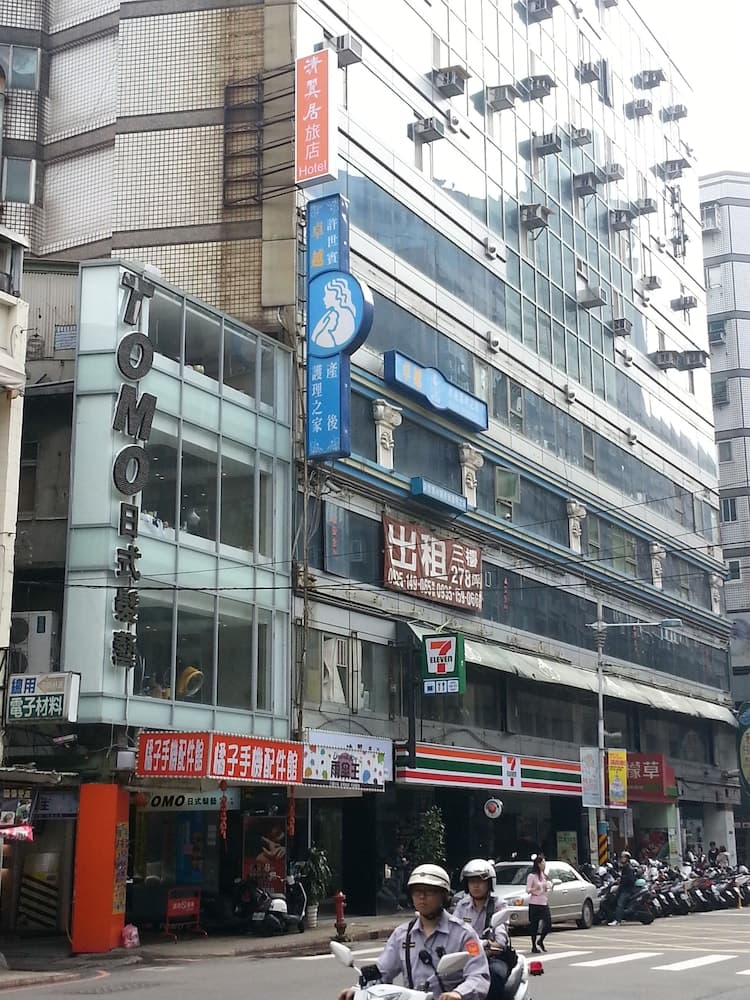 hotel image
