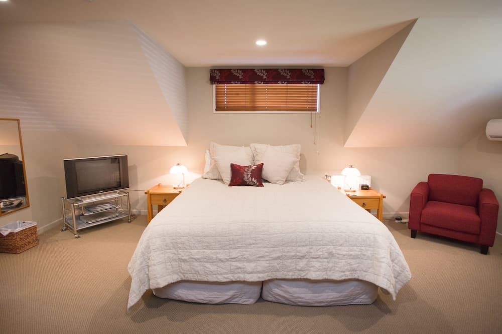 Websters on Wanaka Lodge