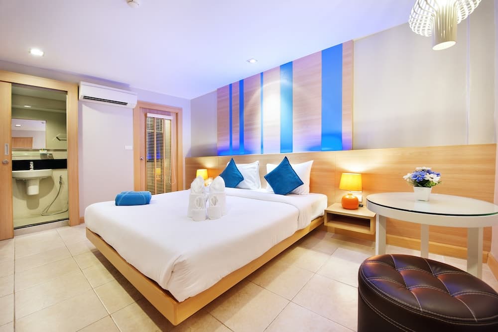 Ratana Apart-Hotel at Kamala