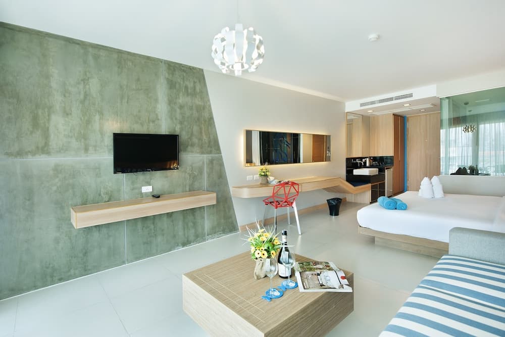 Ratana Apart-Hotel at Kamala