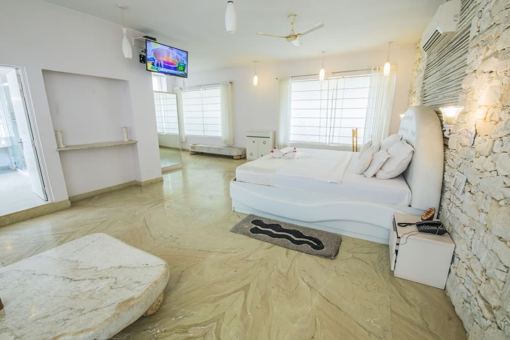 Lohagarh Fort Resort