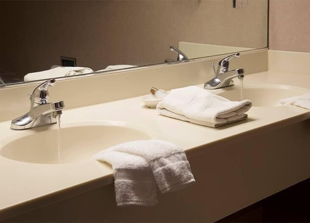 Clock Tower Inn Berne