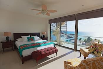 The 5th Avenue Hotel