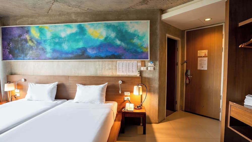 B2 Sea View Pattaya Boutique & Budget Hotel