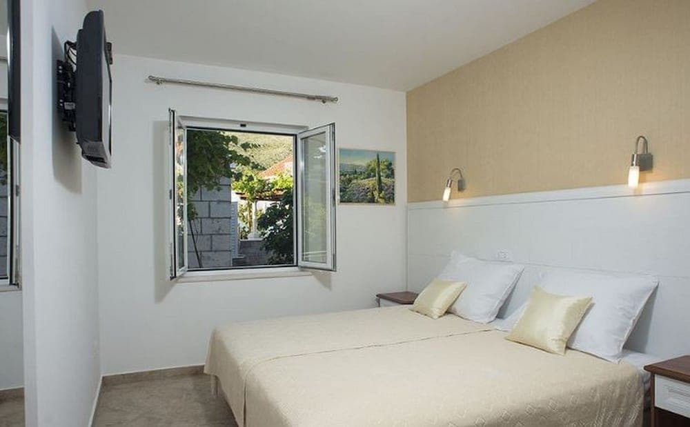 Apartments Milka & Miho