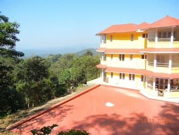 Amritasthanam Guest House And Retreat