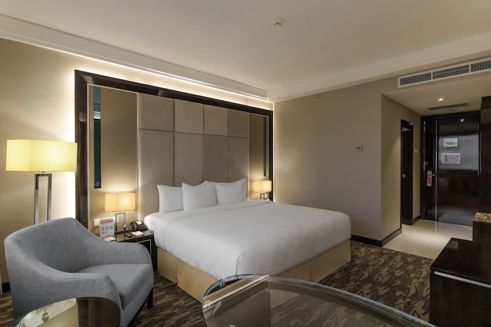 Swiss-Belhotel Harbour Bay