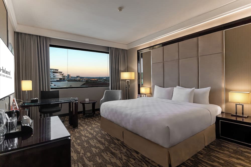 Swiss-Belhotel Harbour Bay