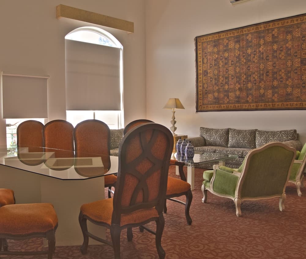 MM Grand Hotel Puebla, Tapestry Collection by Hilton