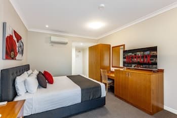 Eastgate on the Range Motel