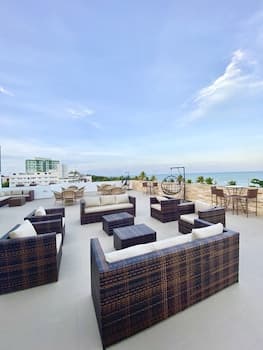 Nobile Suites Tambaú