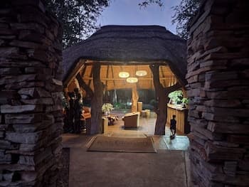 Karongwe River Lodge