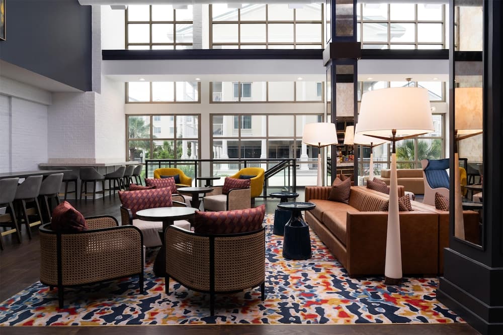 Hilton Garden Inn Charleston Waterfront/Downtown