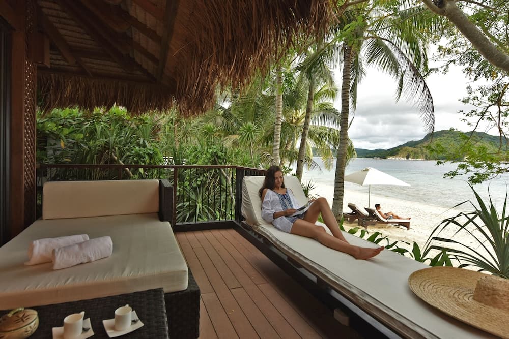 Pangulasian Island Resort