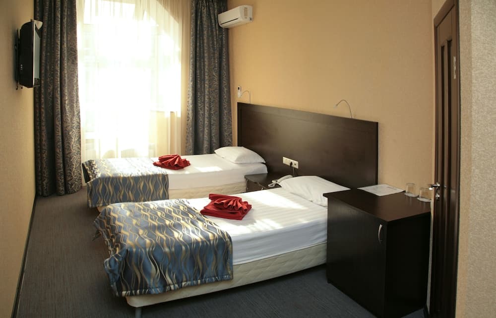 Regina Hotel on Universitetskaya