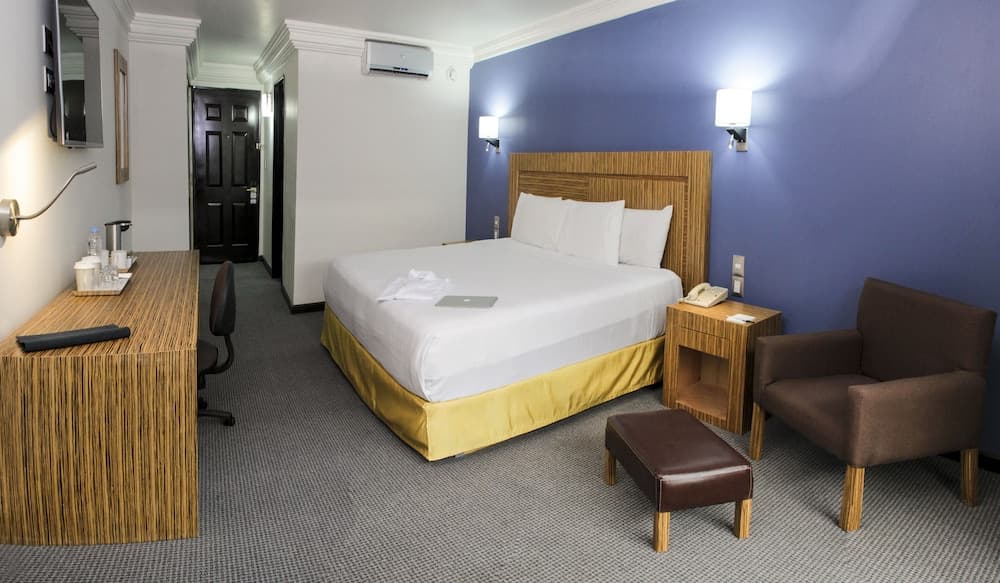 Radisson Hotel & Convention Center Toluca