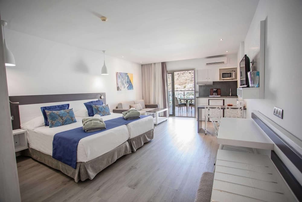 Servatur Casablanca Suites & Spa - Adults Only