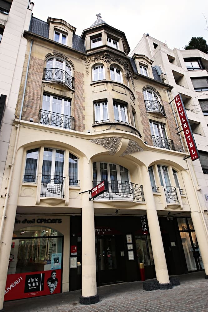 hotel image