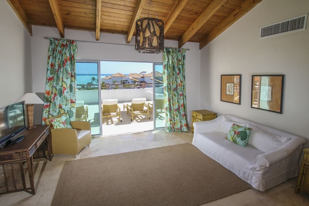 Punta Palmera Cap Cana by Essenza Retreats