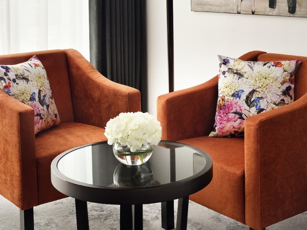 Mövenpick Hotel Jumeirah Lakes Towers