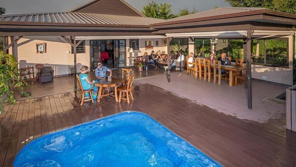 7 Cascades Restaurant Bar & Lodges