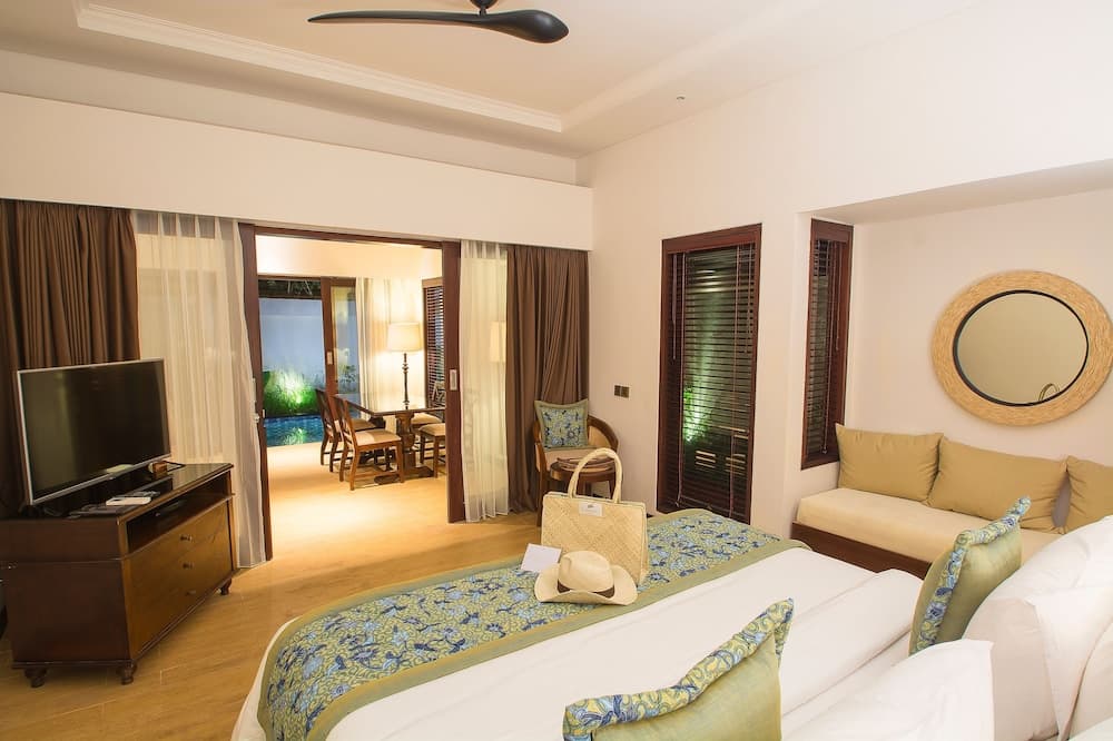 Lembongan Beach Club and Resort